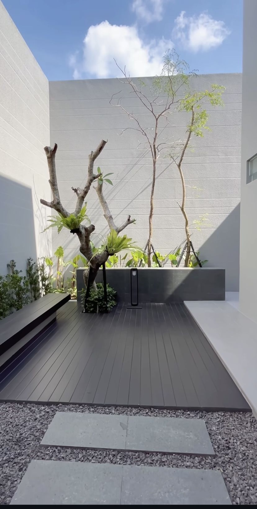 Biệt thự sân vườn phong cách Modern Minimalist